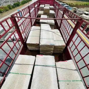 商洛 黄金麻花岗岩荔枝面，光面毛板装车完成