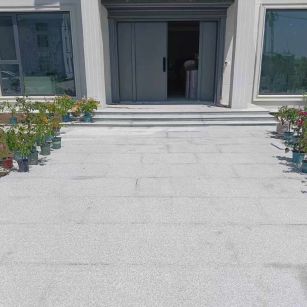 商洛 芝麻白花岗岩地铺石地面铺装