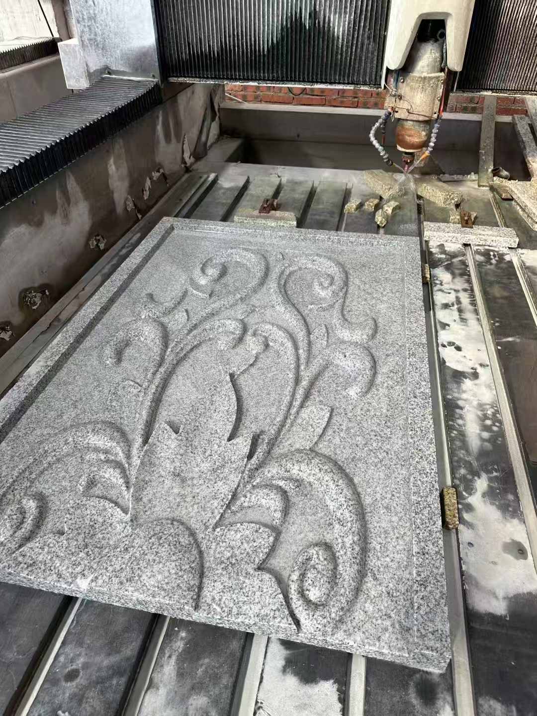 商洛 白麻别墅干挂雕花板