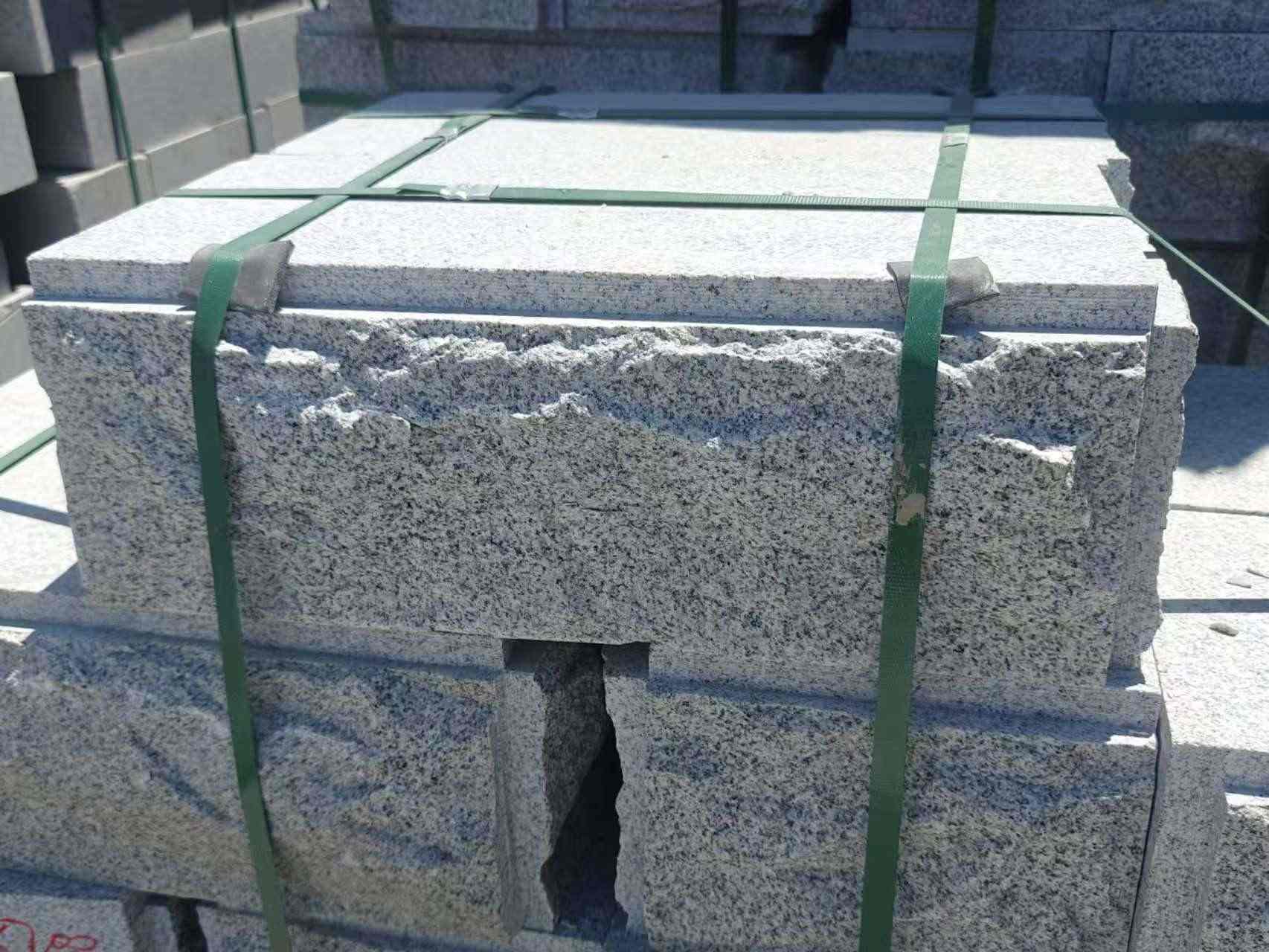 商洛 芝麻白花岗岩自然面成品