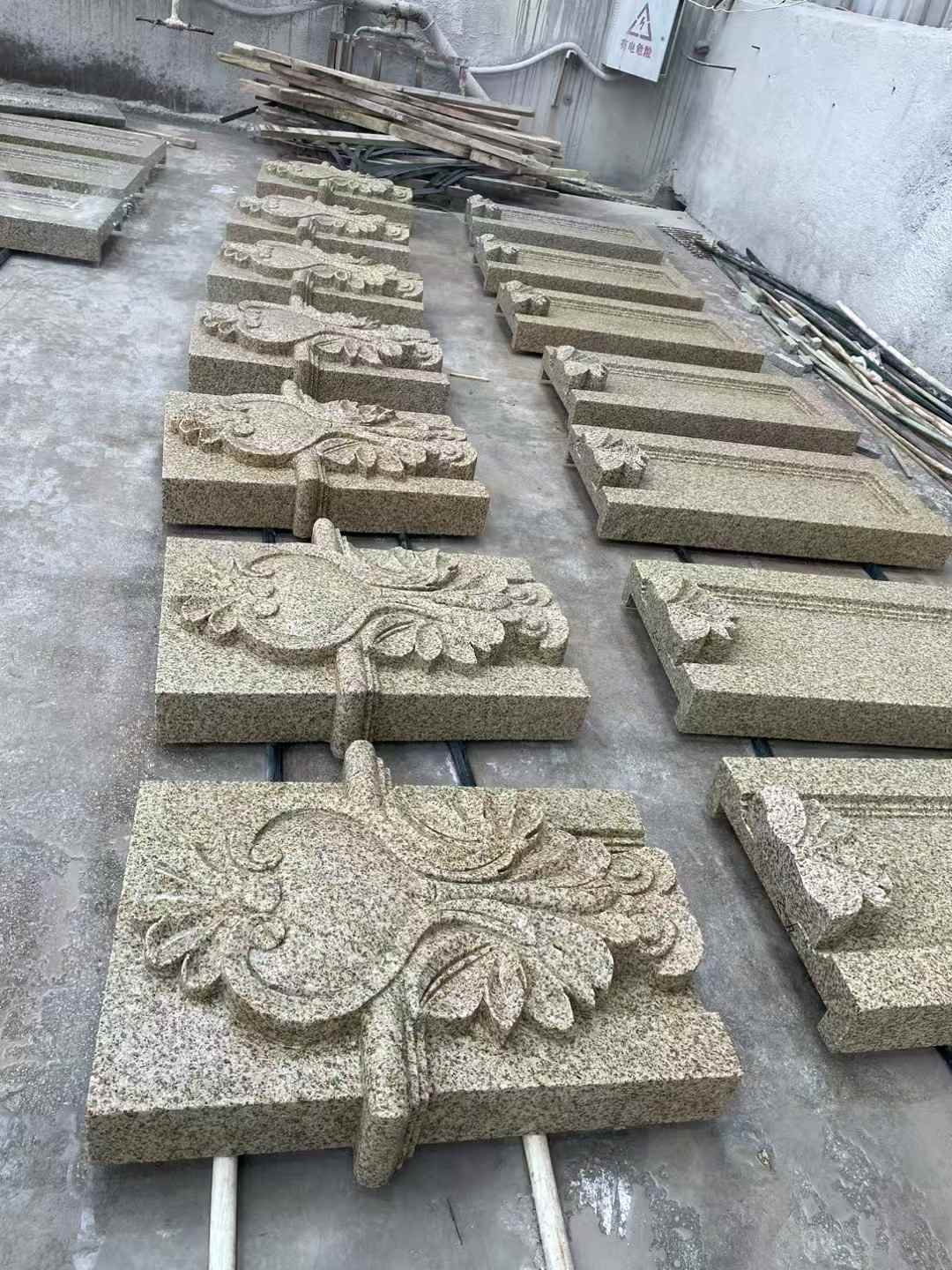 商洛 黄金麻花岗岩别墅外墙雕刻板