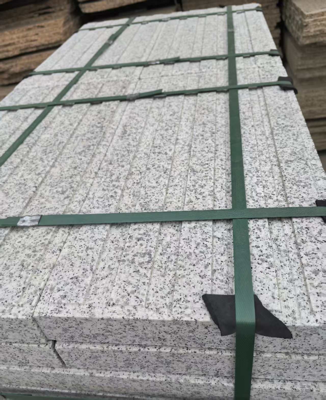 商洛 白麻花岗岩直行盲道石，盲条，地铺石