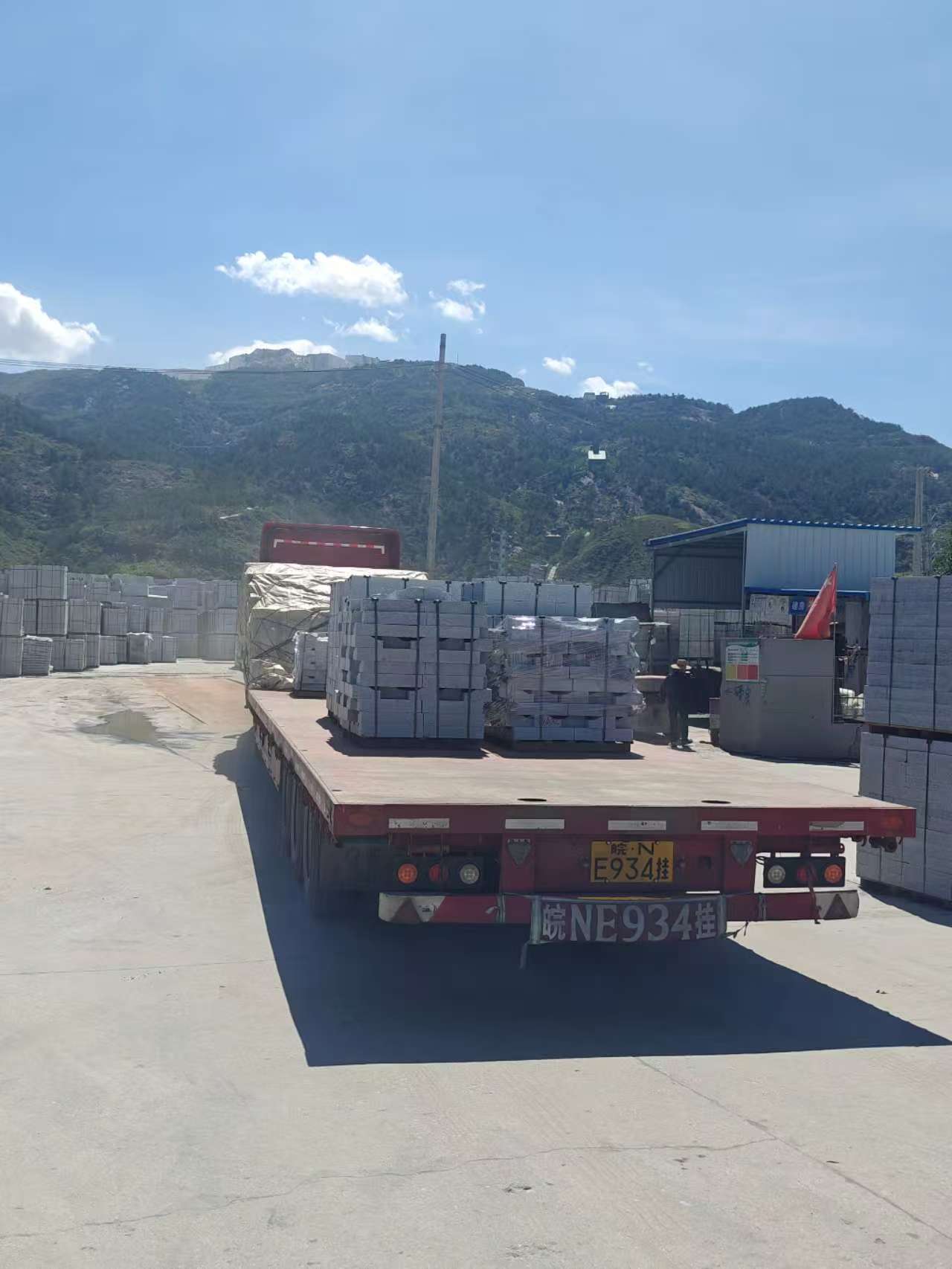 商洛 芝麻白仿形路沿石，直形路沿石