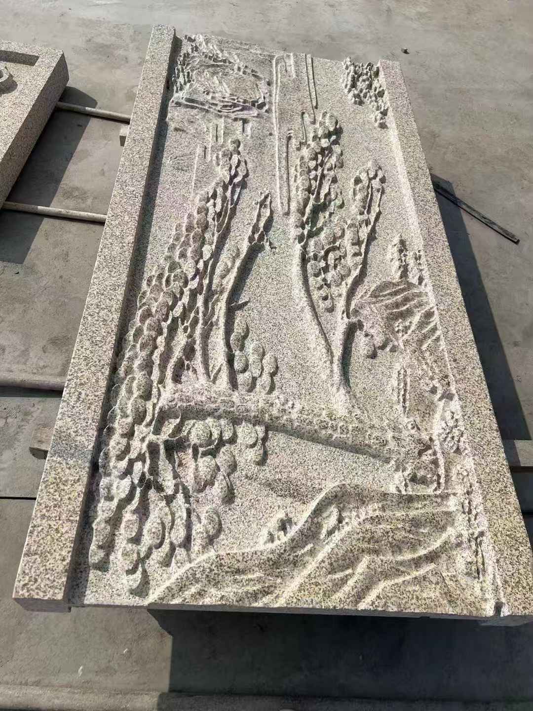 商洛 黄金麻雕刻板浮雕迎客松